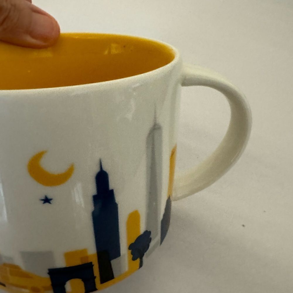 New York Starbucks "You are Here" Collector Series Coffee Mug 2015 - Picture 3 of 6